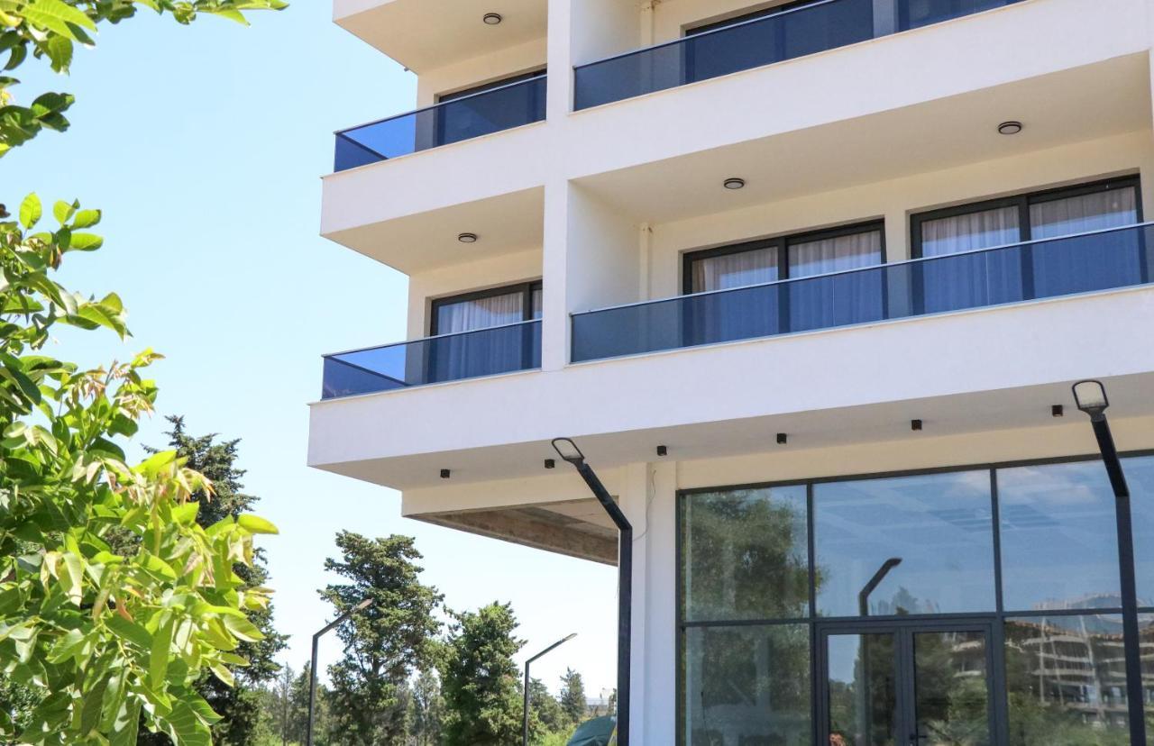 Xelent Hotel Ulcinj Eksteriør billede